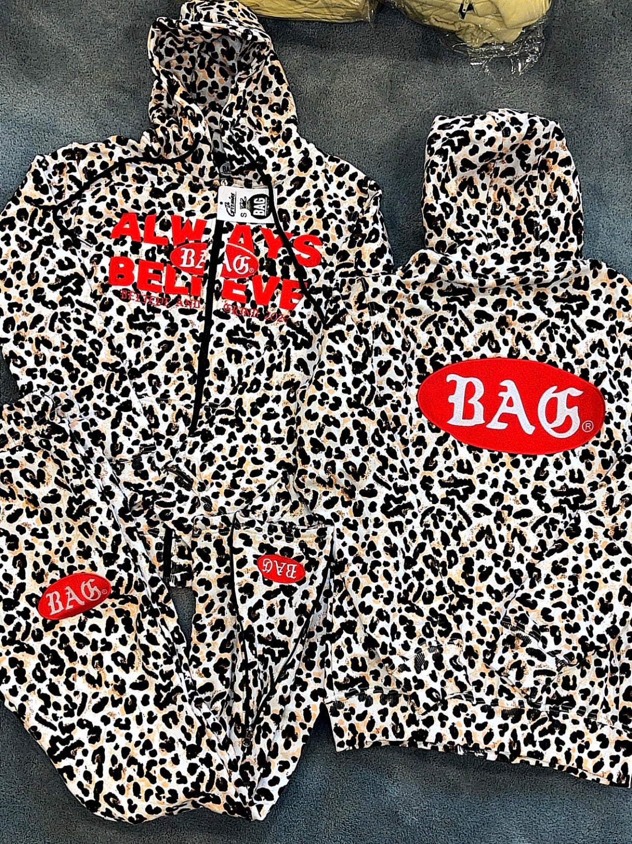 Cheeta BAG Print